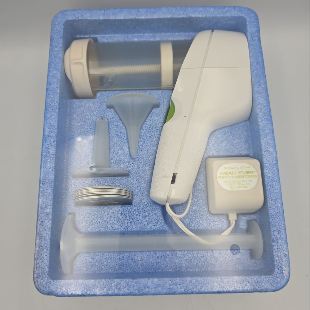 NEW Wear-Ever Super Shooter Electric Cookie Press Candy Canape Maker 70001